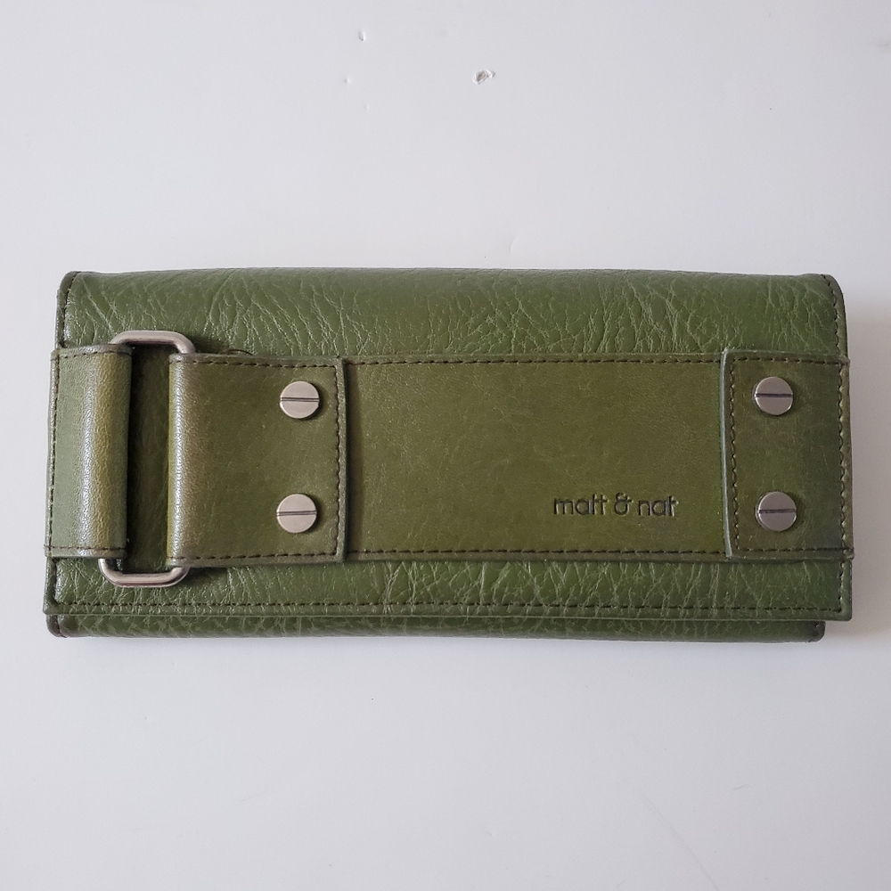 Matt & Nat Arjun Large Green Wallet